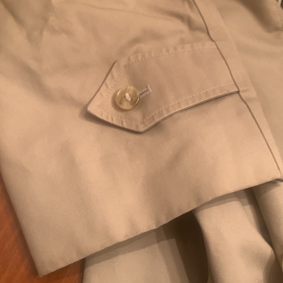 Burberry Overcoat - Picture 2 of 12